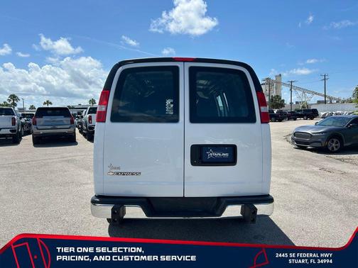 Summit White 2024 Chevrolet Express 2500 Work Van