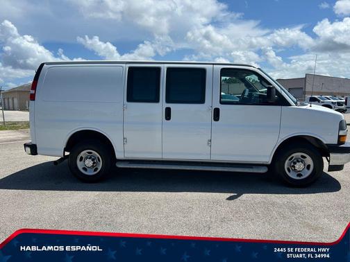 Summit White 2024 Chevrolet Express 2500 Work Van