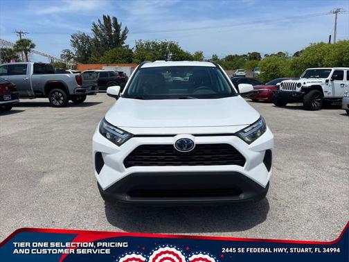 2024 Toyota RAV4 Hybrid XLE