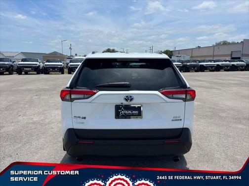 2024 Toyota RAV4 Hybrid XLE