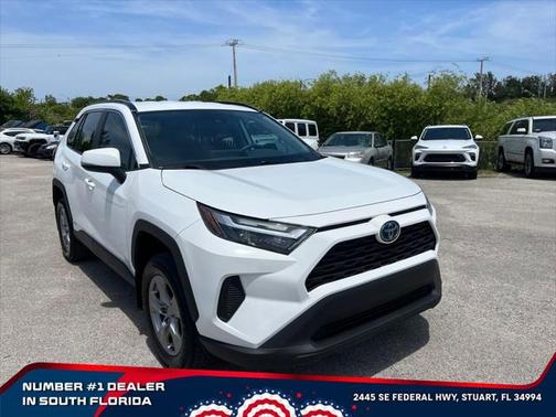 2024 Toyota RAV4 Hybrid XLE
