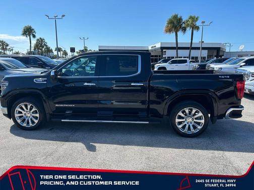 Onyx Black 2023 GMC Sierra 1500 SLT