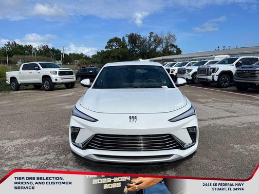 Summit White 2026 Buick Envista Preferred FWD