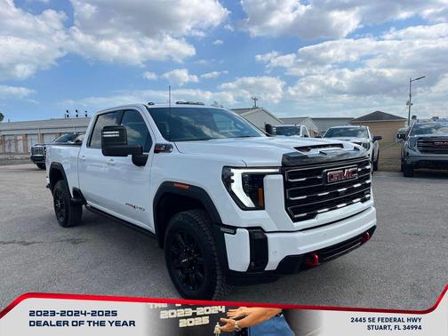 Summit White 2026 GMC Sierra 2500 AT4