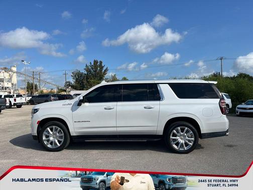 2022 Chevrolet Suburban 4WD High Country