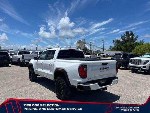 Summit White 2026 GMC Canyon Elevation