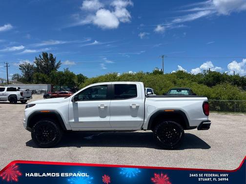 Summit White 2026 GMC Canyon Elevation