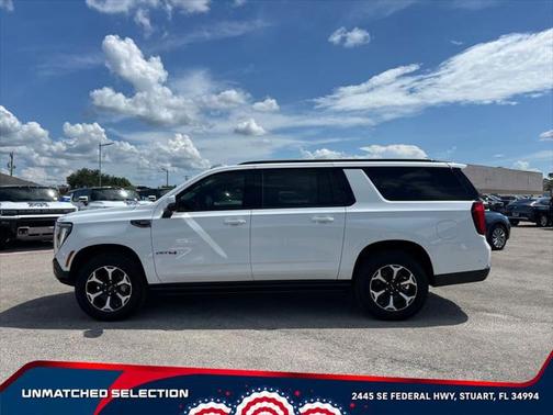 2025 GMC Yukon XL 4WD AT4
