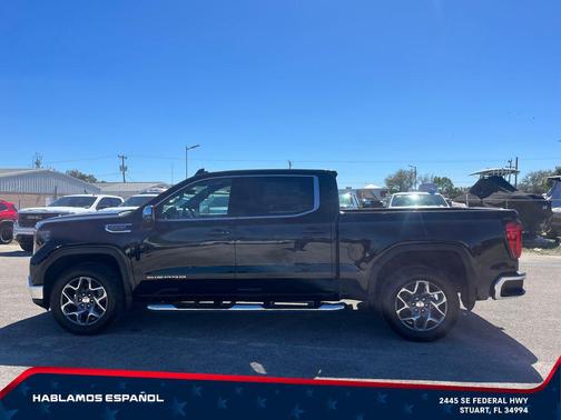 Onyx Black 2026 GMC Sierra 1500 SLE