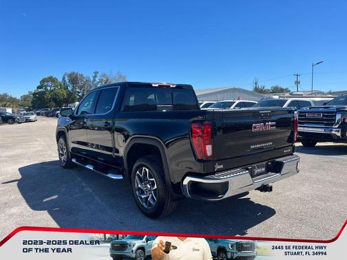 Onyx Black 2026 GMC Sierra 1500 SLE