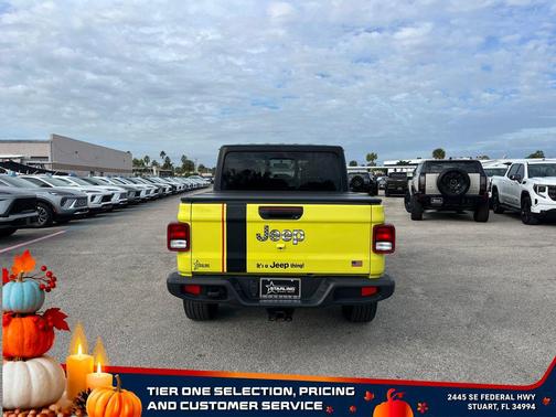 2023 Jeep Gladiator Sport S