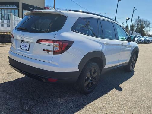 2022 Honda Pilot AWD TrailSport