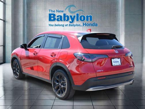 Dark Cherry Pearl 2024 Honda HR-V Sport