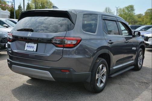 Modern Steel Metallic 2025 Honda Pilot EX-L
