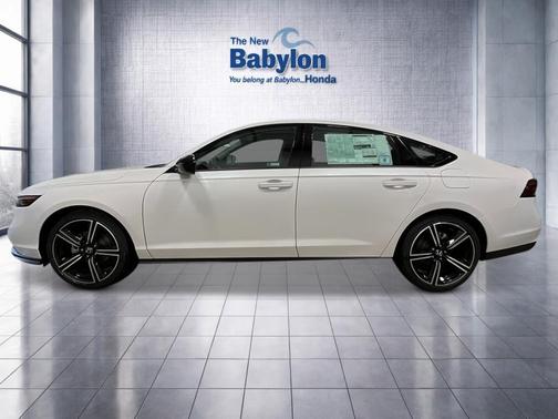 Platinum White Pearl 2026 Honda Accord SE