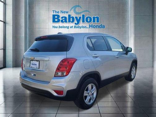 2022 Chevrolet Trax LS