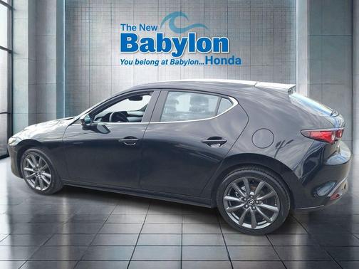 2023 Mazda Mazda3 FWD w/Preferred Package