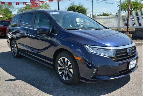 Obsidian 2023 Honda Odyssey EX-L