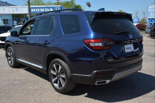 Bl 2023 Honda Pilot AWD Elite