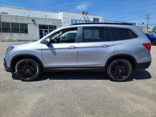 2022 Honda Pilot AWD Special Edition