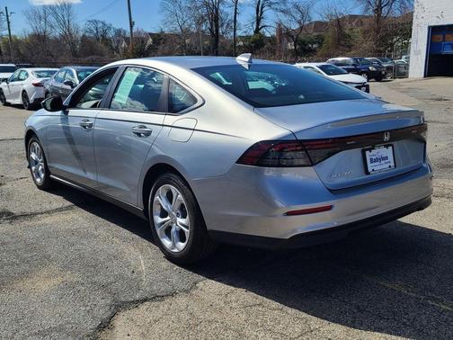 2025 Honda Accord LX 1.5T