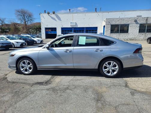 2025 Honda Accord LX 1.5T