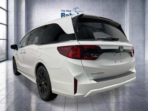 Platinum White Pearl 2026 Honda Odyssey Sport-L