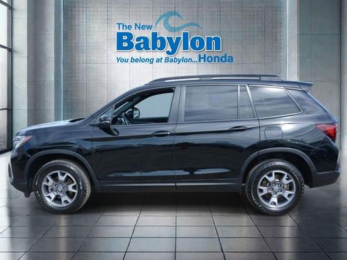 Crystal Black Pearl 2023 Honda Passport AWD TrailSport