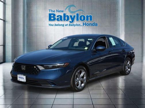 Crystal Black Pearl 2024 Honda Accord EX