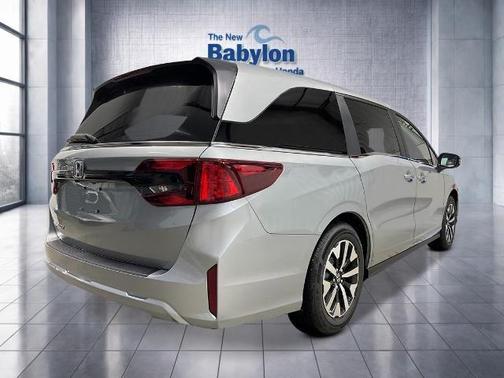 Solar Silver Metallic 2026 Honda Odyssey EX-L