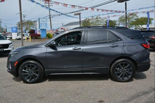 Iron Gray Metallic 2023 Chevrolet Equinox AWD RS