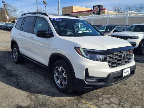 2023 Honda Passport AWD TrailSport