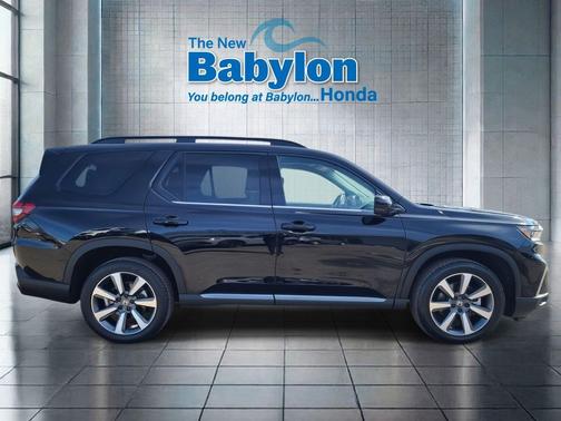 2023 Honda Pilot AWD Elite