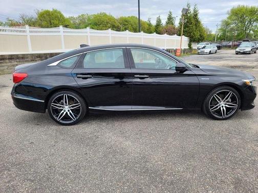 2022 Honda Accord Hybrid Touring