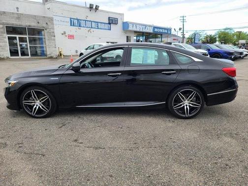 2022 Honda Accord Hybrid Touring