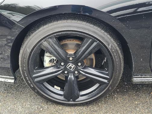 Crystal Black Pearl 2025 Honda Accord Hybrid Sport-L