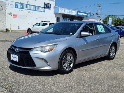 2017 Toyota Camry SE