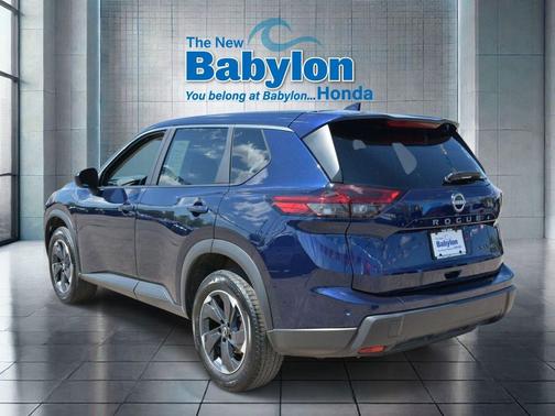 Deep Ocean Blue Pearl 2024 Nissan Rogue SV