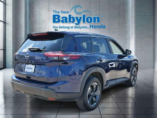 Deep Ocean Blue Pearl 2024 Nissan Rogue SV