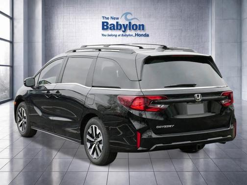 Crystal Black Pearl 2026 Honda Odyssey EX-L