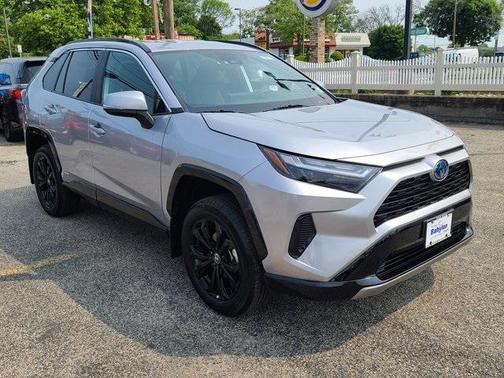 2023 Toyota RAV4 Hybrid SE