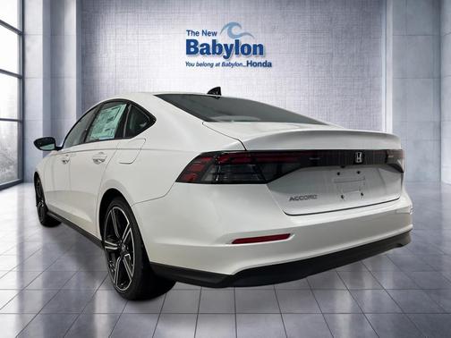Platinum White Pearl 2026 Honda Accord SE