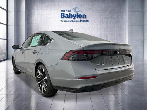 Urban Gray Pearl 2026 Honda Accord Hybrid Touring