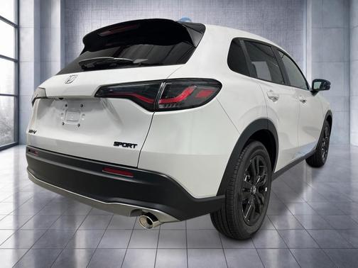 Platinum White Pearl 2026 Honda HR-V AWD Sport