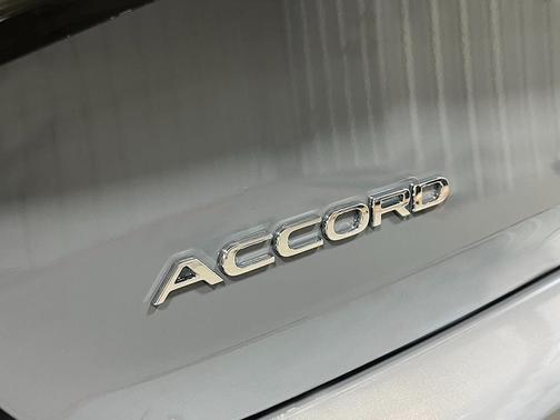 Urban Gray Pearl 2026 Honda Accord SE