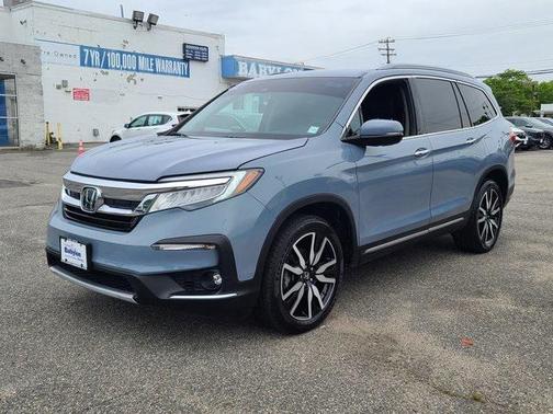 2022 Honda Pilot Touring 8-Passenger