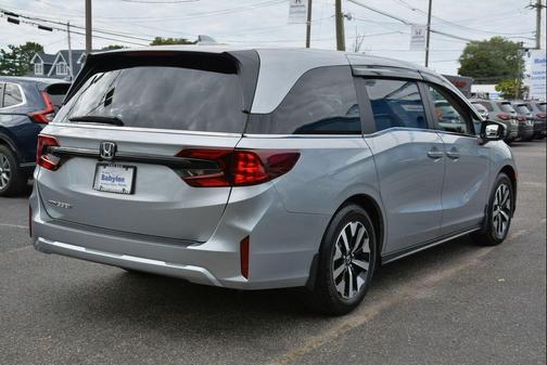 Modern Steel Metallic 2025 Honda Odyssey EX-L