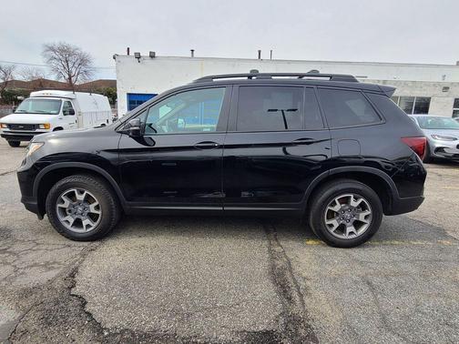 2023 Honda Passport AWD TrailSport