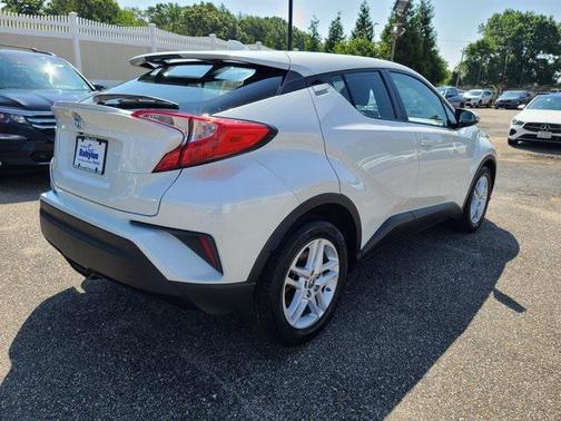 2021 Toyota C-HR LE