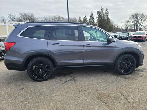 2022 Honda Pilot AWD Special Edition